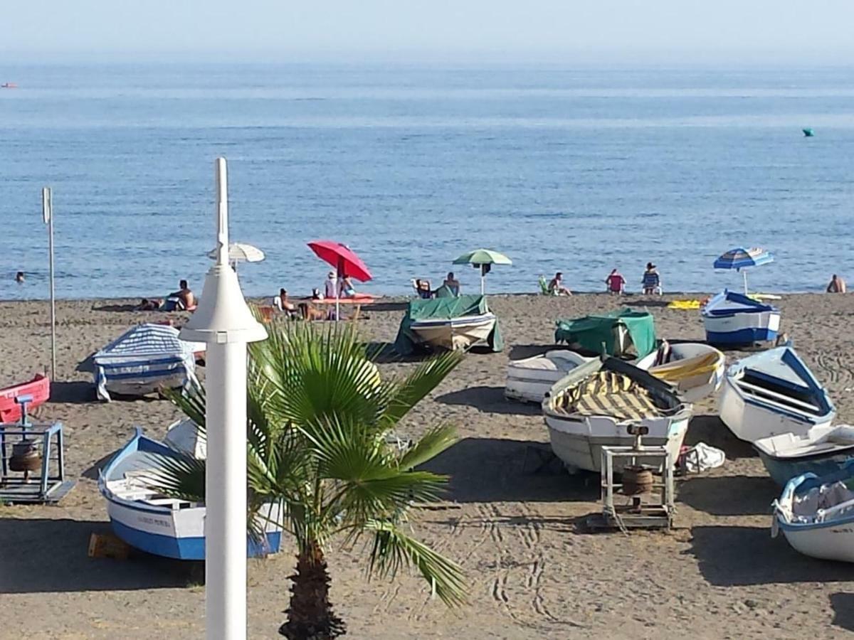 Playa Rincon De La Victoria Lejlighed Eksteriør billede